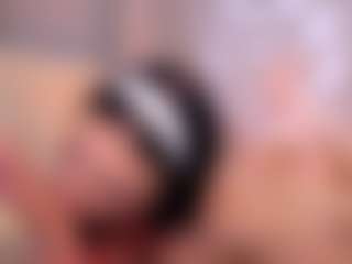 Live cam show with aGaGatha - Oil on Ass Tok