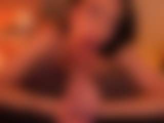 Live cam show with aGaGatha - Cute on madthumbs