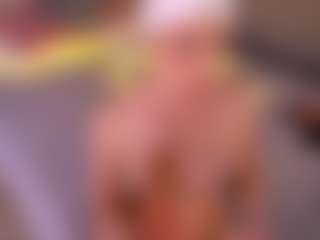 Live cam show with aGaGatha - Public on Camsoda