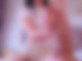 Show en direct avec aGaGatha - Petite sur Camsoda