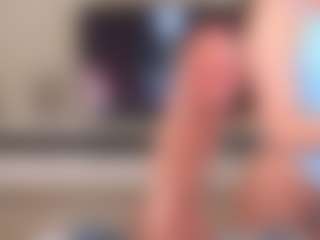 Live cam show with aGaGatha - Full Nudity on liverealitysex.com
