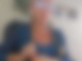 Live cam show with bmorganne420 - Petite on Camsoda
