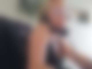 Live cam show with bmorganne420 - Green Eyes on CamClone