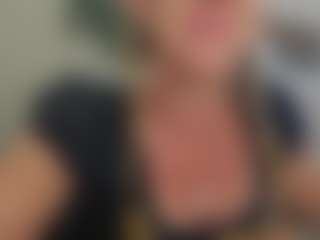 Live cam show with bmorganne420 - Petite on CamwithHer