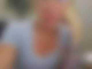 Live cam show with bmorganne420 - Blonde Hair Petite on Chatstar