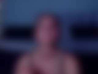 Live cam show with CassieSpell - MILF on Streamer API