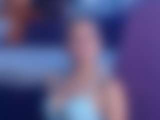 Live cam show with CassieSpell - Pov on CamClone