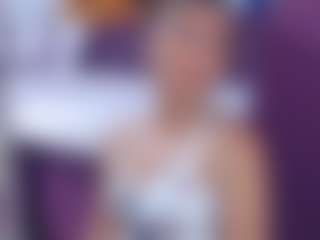 Live cam show with CassieSpell - Skinny MILF on https://playwithruby.com