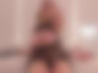 Serena-Foxx's Live Sex Cam Show