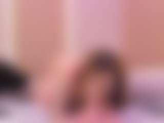 Live cam show with Serena-Foxx - Blonde Hair on Camsoda Late Night