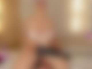 Serena-Foxx's Live Sex Cam Show