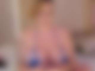 Serena-Foxx's Live Sex Cam Show