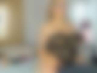 Live cam show with Serena-Foxx - BBW on Dolls Live