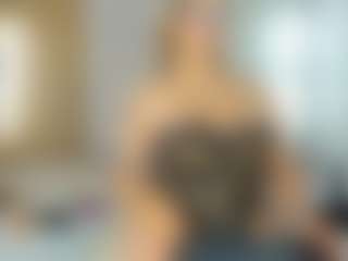 Serena-Foxx's Live Sex Cam Show