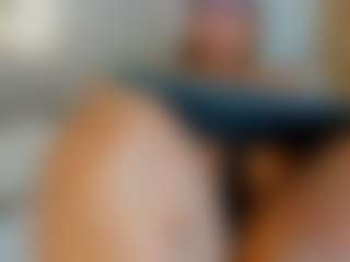 Serena-Foxx's Live Sex Cam Show