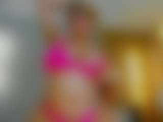 Serena-Foxx's Live Sex Cam Show