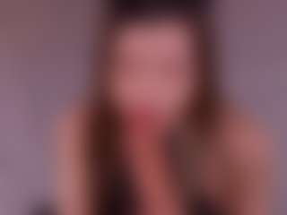 Live cam show with beatrishaa - Average on Mixed Magazine Live