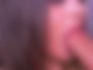 Live cam show with beatrishaa - Small on dropp.cam