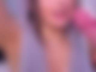 Live cam show with beatrishaa - Facial on Camsoda