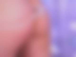Live cam show with beatrishaa - Tongue on livesuperchat.net