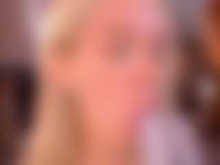 Live cam show with AlinaBailey - Lush Blonde Hair on friskycurves.com
