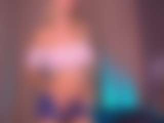 Live-camshow met AlinaBailey - Skinny Teen (18+) op Camsoda