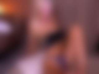 Live cam show with AlinaBailey - Blonde Hair on infinitiblacc.com