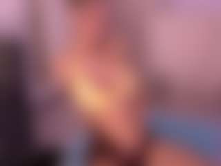 Live cam show with AlinaBailey - Erotic Dance on Camiplay Live