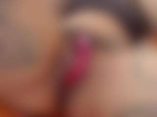 Live cam show with Marllena - Double Penetration on SinfulBabes