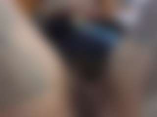Live cam show with Marllena - Double Penetration on Milfs Live