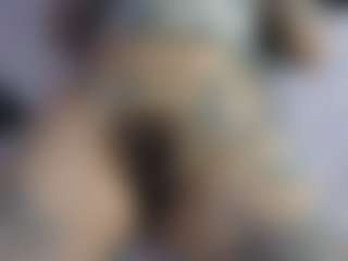 Live cam show with Marllena - Double Penetration on Camsoda