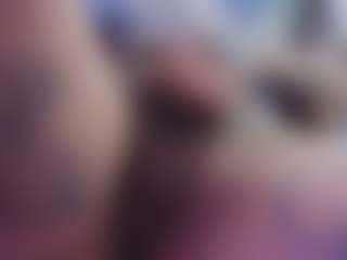 Live cam show with Marllena - Double Penetration on StripNow