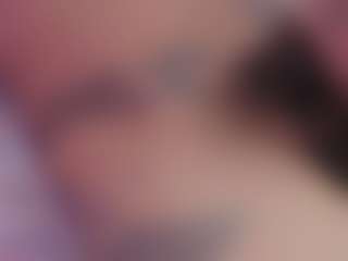 Marllena's Live Sex Cam Show
