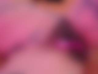 Live cam show with Marllena - Dildo on Camsoda