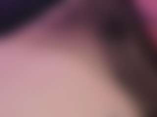 Live cam show with Marllena - Dildo Or Vibrator on justonemore.cc