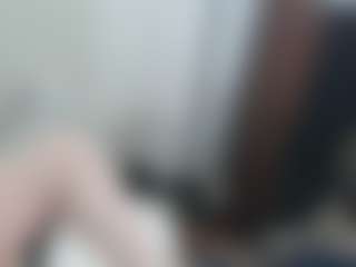 Live cam show with Slurp-ur-Lips007 - Brown Hair on friskycurves.com