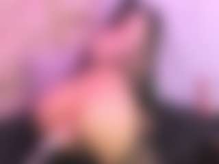 Live cam show with Cami - Spank on xfollow cams