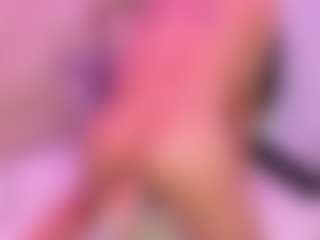 Live cam show with Cami - Brown Eyes on Camsoda
