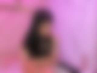 Live cam show with Cami - Black Hair on Camming Site