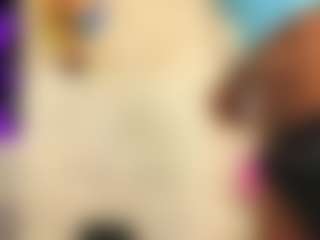 Live cam show with Daffne - Petite on Instabang