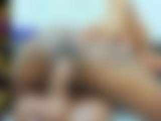 Live cam show with Daffne - Full Nudity on SinfulBabes