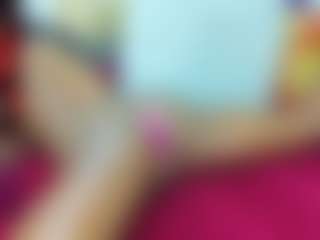 Live cam show with Daffne - Thin on crypto-cams