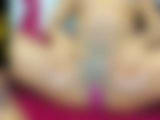 Live cam show with Daffne - Thin on AdultVida.com