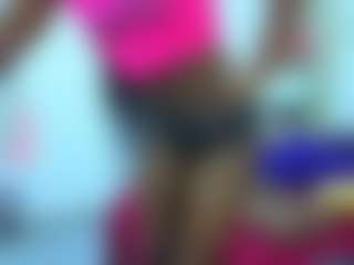 Live cam show with Daffne - Thin on sexytreat.net