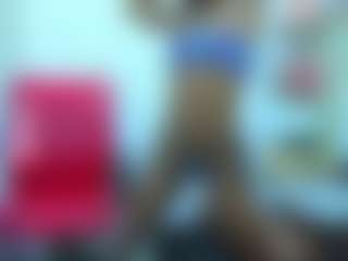 Live cam show with Daffne - Ass Clapping on Camsoda