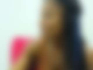 Live cam show with Daffne - Petite on Camsoda