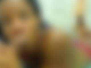 Live cam show with Daffne - Muscle on Camsoda