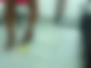 Live cam show with Daffne - Ass Bouncing on Cam Slut