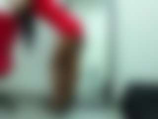 Live cam show with Daffne - Thin on Uber Horny