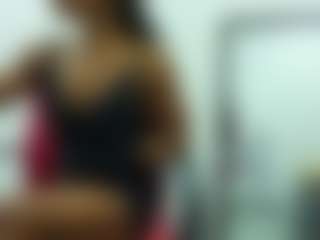 Live cam show with Daffne - Ass Clapping on Camsoda